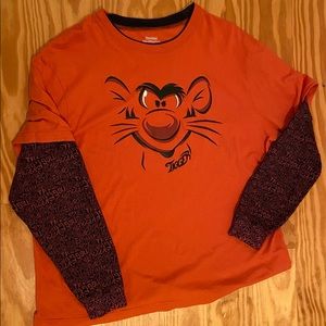 Disney Tigger shirt. Adult XXL  Lg sleeve, orange.